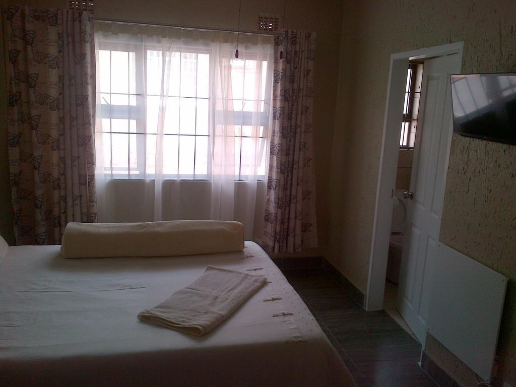 Chisam Guest Lodge Pty Ltd Johannesburg Zimmer foto