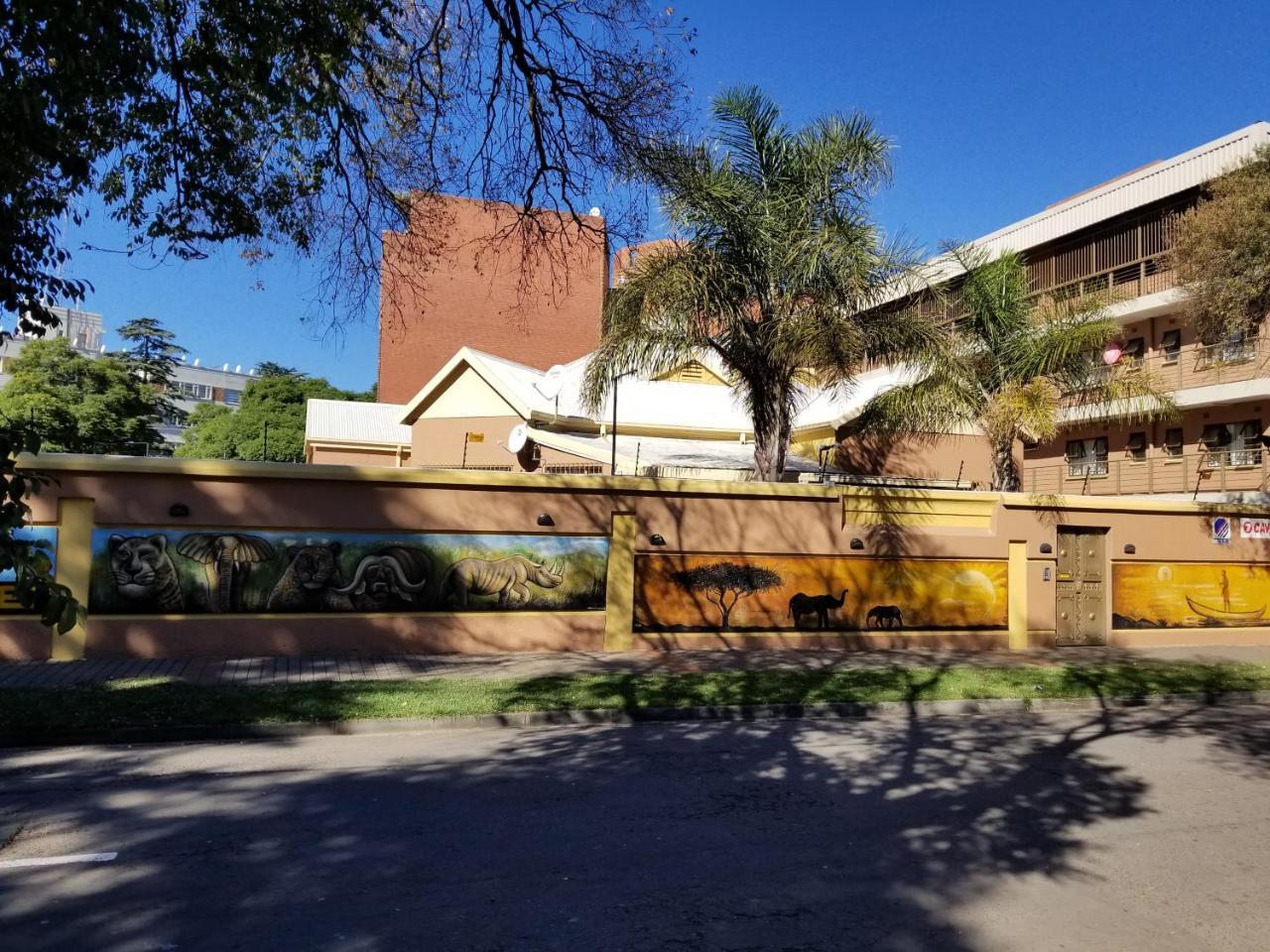 Chisam Guest Lodge Pty Ltd Johannesburg Exterior foto